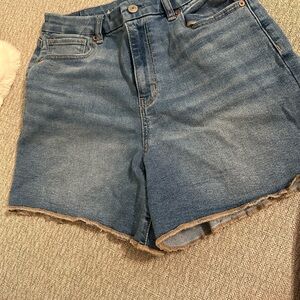 American Eagle curvy mom Shorts